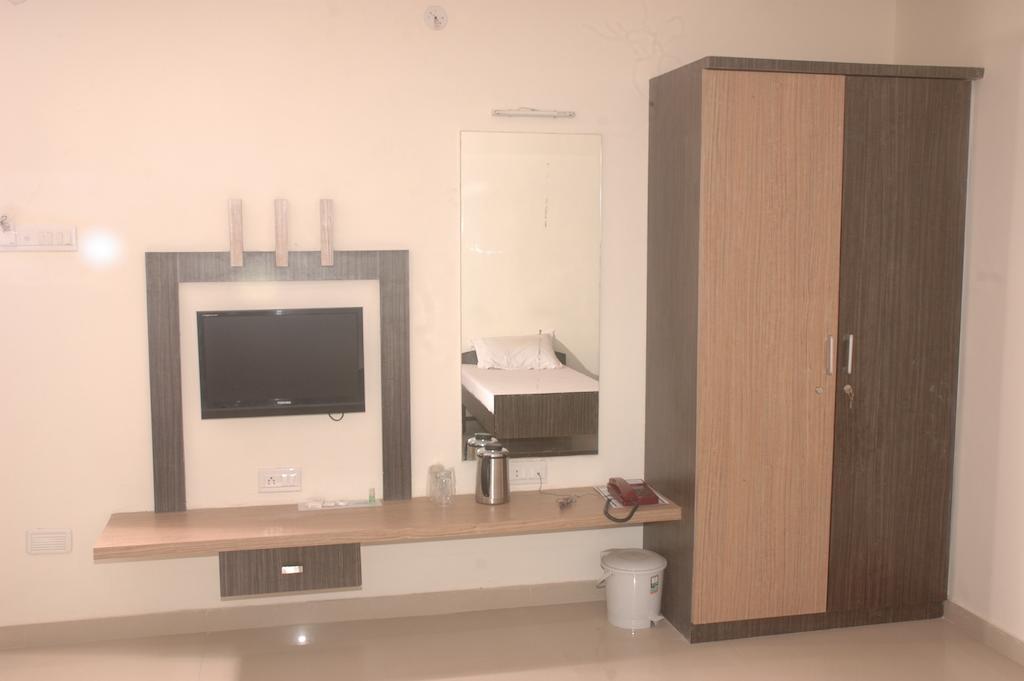 ג'ונגאדה Hotel Sapphire חדר תמונה
