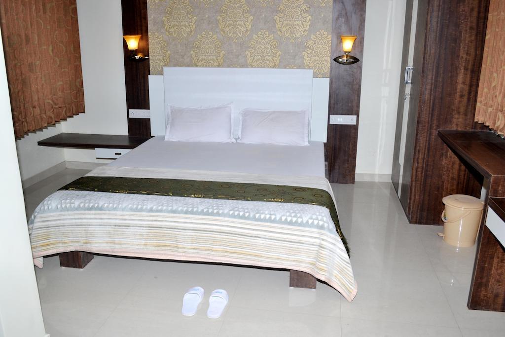 ג'ונגאדה Hotel Sapphire מראה חיצוני תמונה