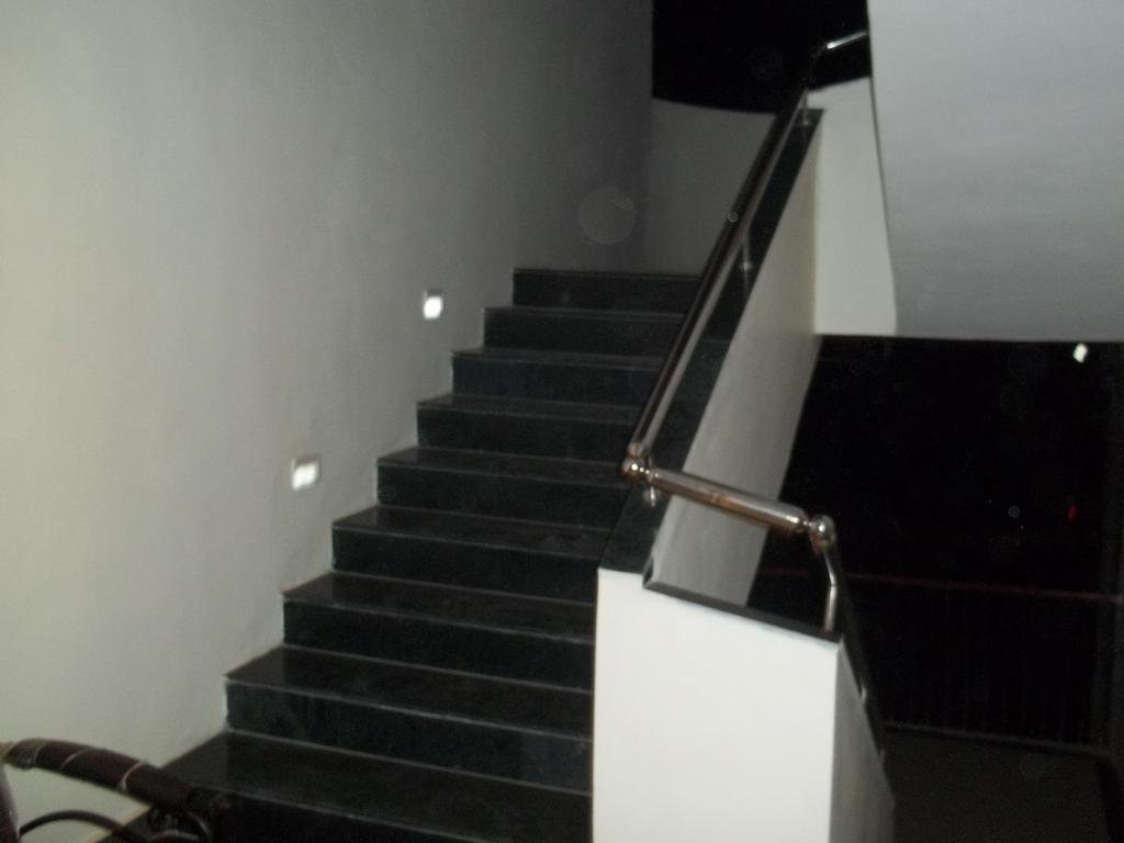 ג'ונגאדה Hotel Sapphire מראה חיצוני תמונה