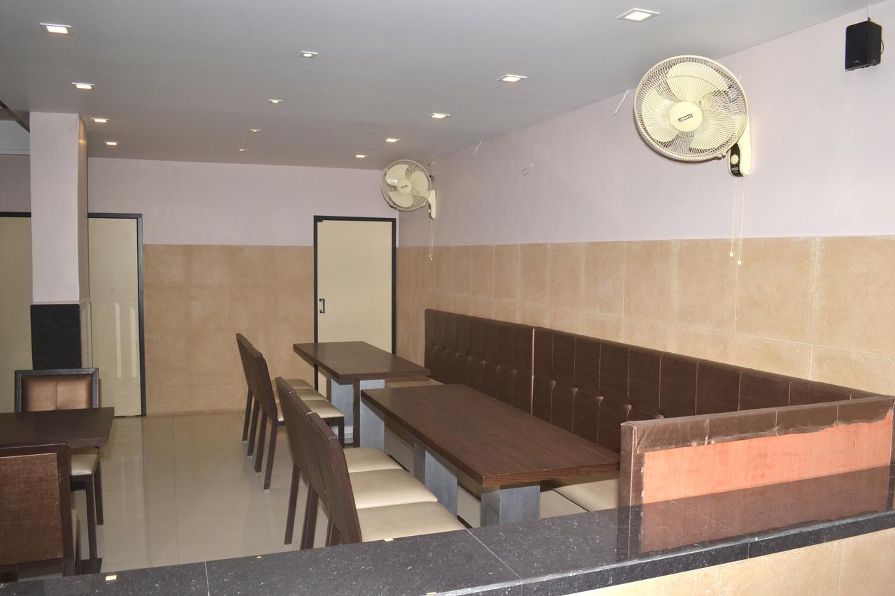 ג'ונגאדה Hotel Sapphire מראה חיצוני תמונה