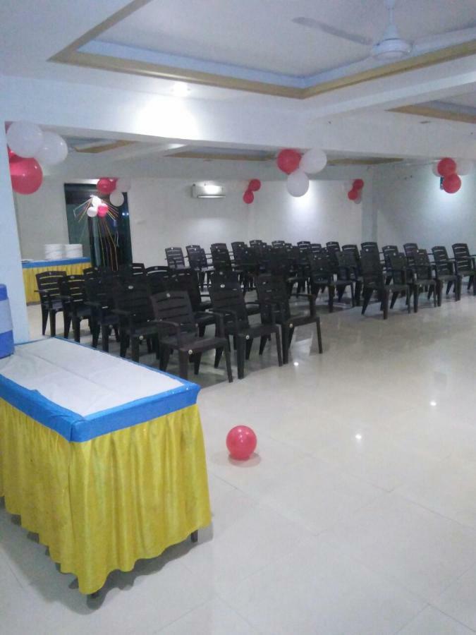 ג'ונגאדה Hotel Sapphire מראה חיצוני תמונה